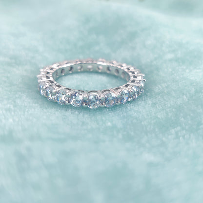 Eterna Shine Band Ring