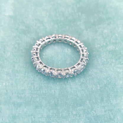 Eterna Shine Band Ring