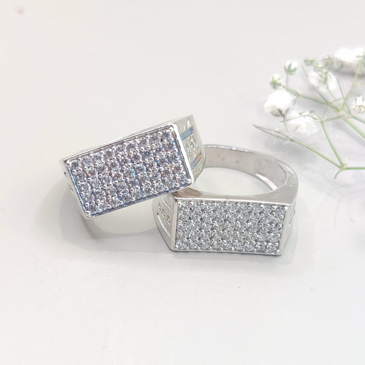 Diamond Grid Rectangle Ring
