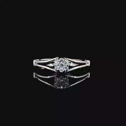 Delicate Beauty – Zirkon Cluster Ring